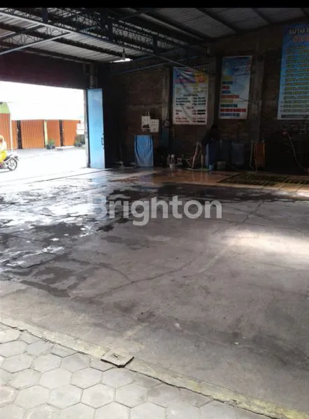 image RUKO 2 LANTAI BAGIAN BELAKANG BENGKEL POSISI HOOK PINGGIR JALAN STRATEGIS BUAT USAHA DEKAT TAMAN JAYAWIJAYA MOJOSONGO SOLO (6)