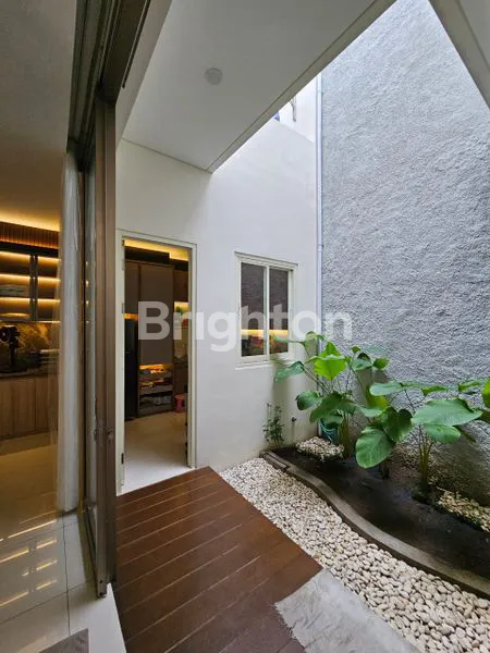 image SEMI FURNISHED - RUMAH GRAND PAKUWON  (5)