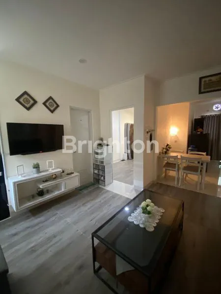 image RUMAH 2 LANTAI CLUSTER MARTINEZ, GADING SERPONG (1)