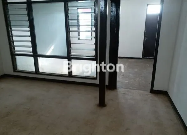 image RUKO 3½ LANTAI NOL JALAN DOUBLE WAY KUSUMA BANGSA COCOK UNTUK USAHA SPARE PART MOBIL, BENGKEL, EKSPEDISI DLL STRATEGIS DEKAT PUSAT BISNIS JAGALAN PENGAMPON PASAR BESAR PASAR ATOM ITC MEGA GROSIR (4)