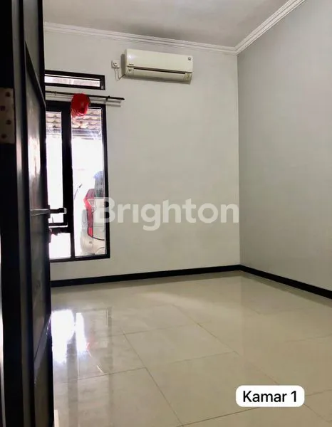 image RUMAH SIAP PAKAI DI GENTAN!! KONDISI TERAWAT DAN ISTIMEWA!! ONE GATE SISTEM (3)