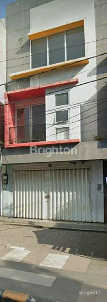 RUKO 3 LANTAI DI PUSAT KOTA NGANJUK