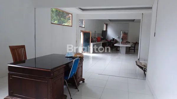 image TANAH + BANGUNAN DI RENON  (6)