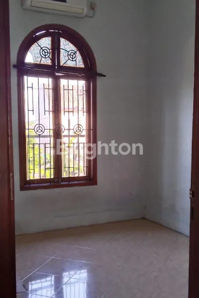 image ISTANA MENTARI SIDOARJO SIAP HUNI ROW LEBAR 2 LANTAI (4)