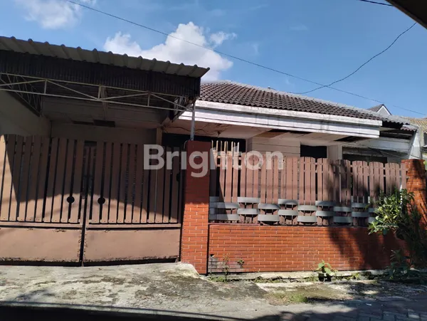 RUMAH HITUNG TANAH  LEBAR 12 DARMO INDAH SELATAN SURABAYA BARAT