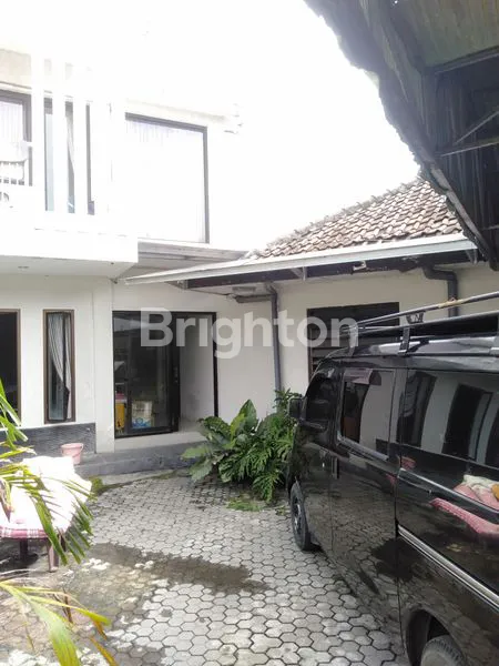 image RUKO LUAS DAN RUMAH 2 LANTAI SIAP HUNI DI TENGAH KOTA JOMBANG (6)