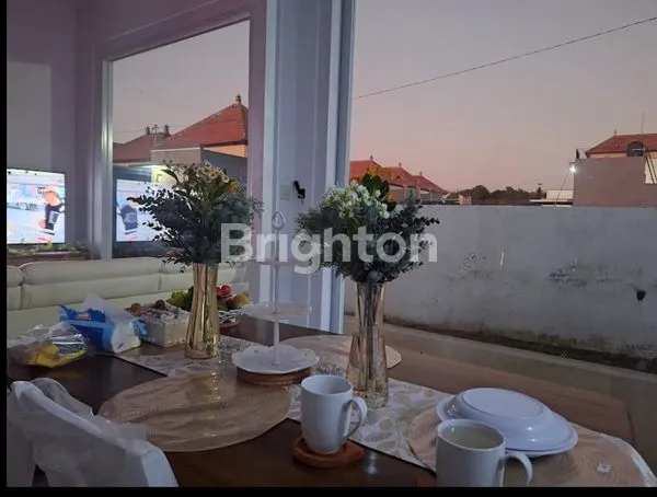 image RUMAH ASRI SEMI VILA WITH POOL DI BATUBULAN (5)