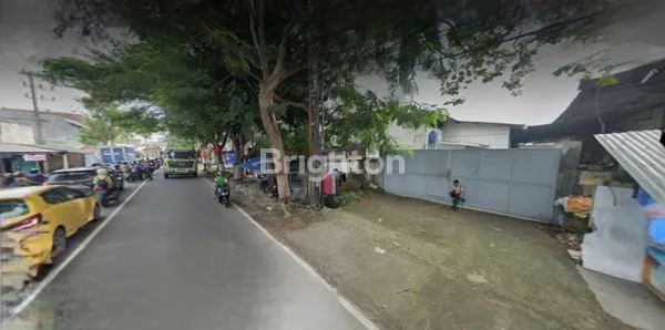 image GUDANG STRATEGIS AKSES JALAN BESAR DI KEDIRI (2)