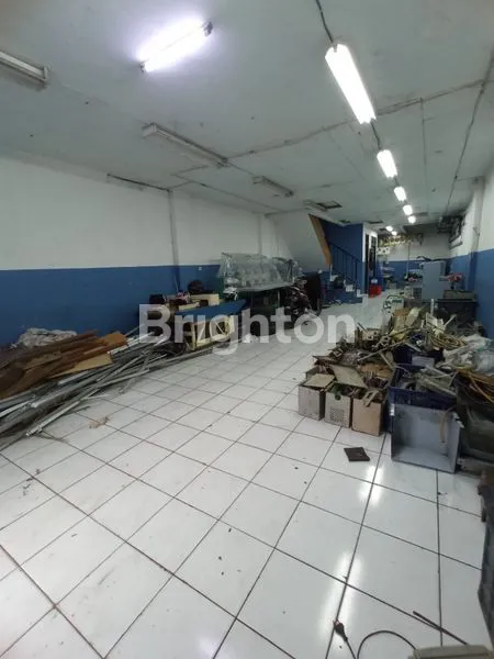 image RUKO TAMAN ROYAL TANGERANG 3 1/2 LANTAI DEKAT TANG CITY MALL (3)