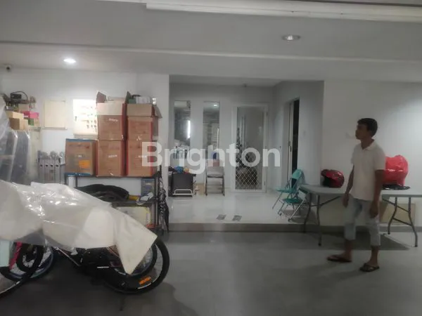 image RUMAH GREENVILLE FULL FURNISHED 4 LT JALAN 2 MOBIL LEGA  (3)