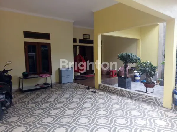 image RUMAH CANTIK DAN KOKOH DI DEPOK  (2)