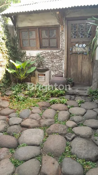 image RUMAH NYAMAN DAN ASRI DI REMPOA, JAKARTA SELATAN  (5)
