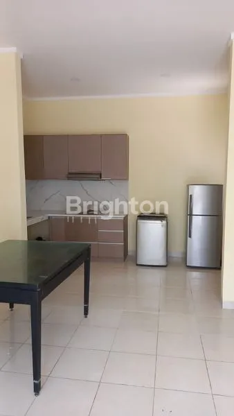 image RUMAH 2 LANTAI SERPONG LAGOON TANGERANG (8)