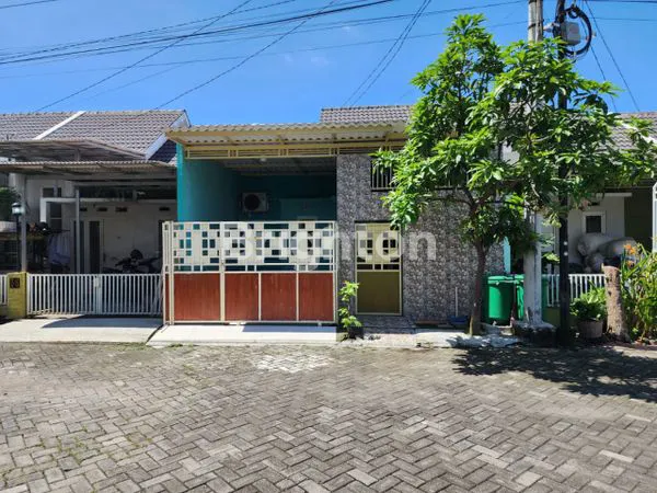 image RUMAH MINIMALIS MODEREN DENGAN ONE GATE SISTEM (2)