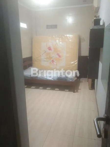 image RUMAH DUA LANTAI FURNISHED DI WIKA  (5)