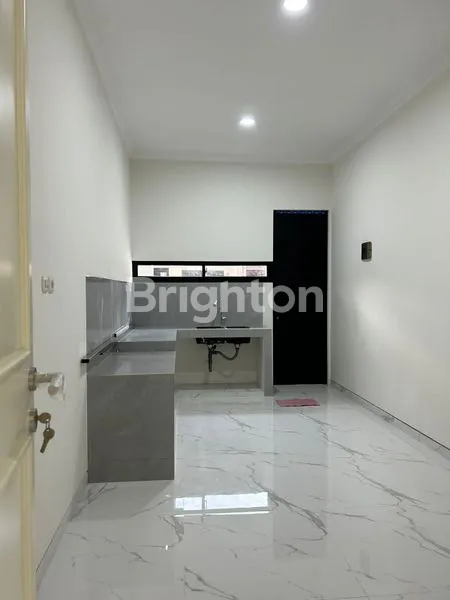 image RUMAH BARU HOOK JEMUR SARI DALAM CLUSTER (2)