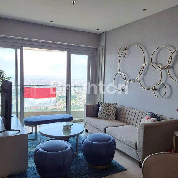 image 3BR FULLY FURNISHED APARTMENT DIPUSAT KOTA SURABAYA DENGAN AKSES EKSKLUSIF KE TUNJUNGAN PLAZA SURABAYA, ONE ICON (2)