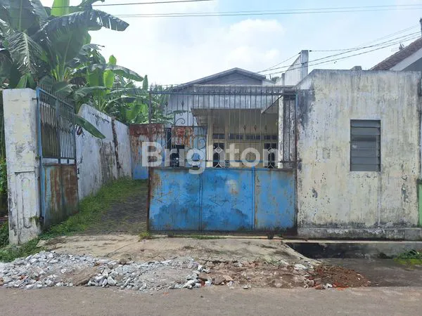 GUDANG PABRIK DI PAKISAJI DENGAN PERIJINANNYA