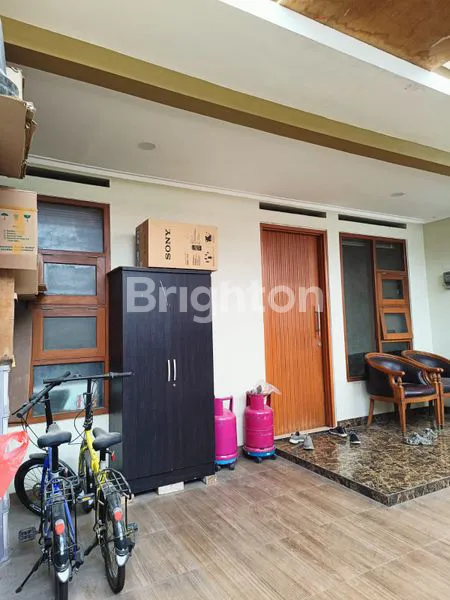 DIJUAL RUMAH CANTIK DI HOLIS