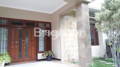 image RUMAH BAGUS BERSIH DAN NYAMAN DEKAT SUHAT (4)