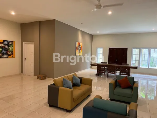 image SPACIOUS LUXURY HOUSE 6BR 7BTH IN EAST DENPASAR (2)