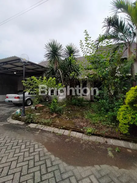 image DUA RUMAH KONEKTING SIAP HUNI LOKASI STRATEGIS (3)