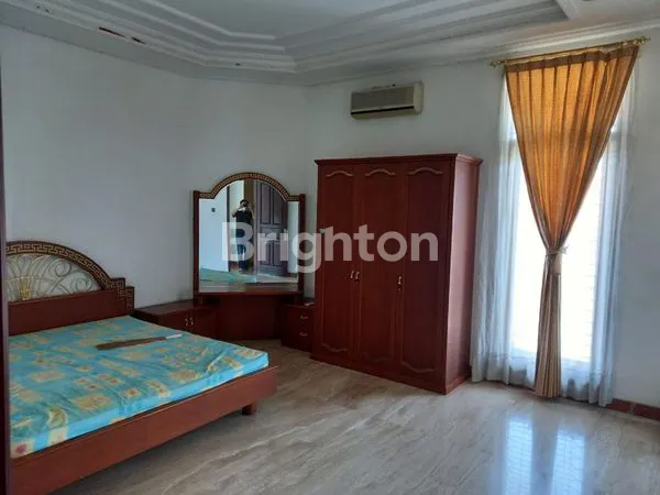 image RUMAH PUSAT KOTA SURABAYA MEWAH FULL FURNISHED (7)