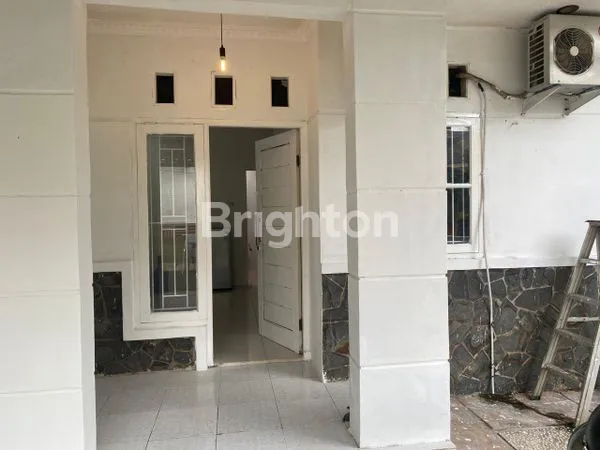 image RUMAH DI GRAHA RAYA REGENCY (1)