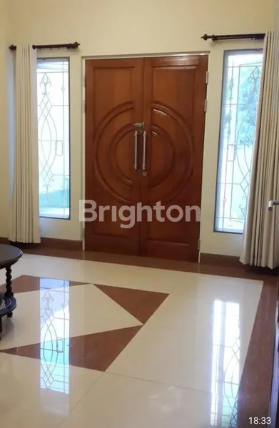 image RUMAH MINIMALIS MANYAR REJO LOKASI STRATEGIS COCOK UNTUK USAHA, KANTOR, KLINIK, PRAKTEK DOKTER, DAN TEMPAT TINGGAL (2)