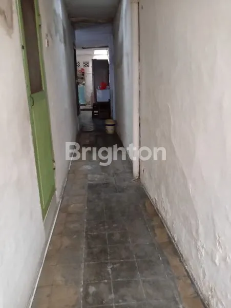 image RUMAH TUA (BISA U/ GUDANG / RUMAH) DI PEKOJAN, TAMBORA, JAKARTA BARAT (6)