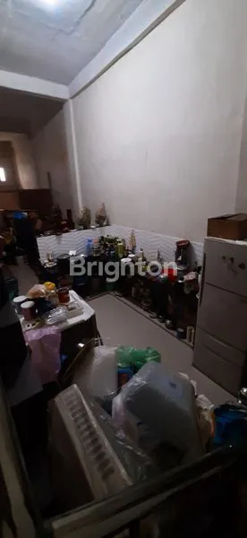 image RUMAH 2½ TINGKAT SIAP HUNI DEKAT PAJAK PAGI CAHAYA. (5)