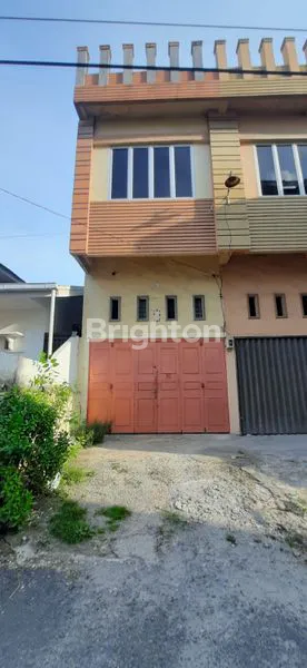 image RUMAH 2½ TINGKAT SIAP HUNI DEKAT PAJAK PAGI CAHAYA. (1)
