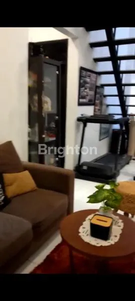 image RUMAH RENOVASI BAGUS, TIPE 100 METER PERSEGI HARGA 1,35 M DI UJUNG BERUNG BANDUNG TIMUR (8)