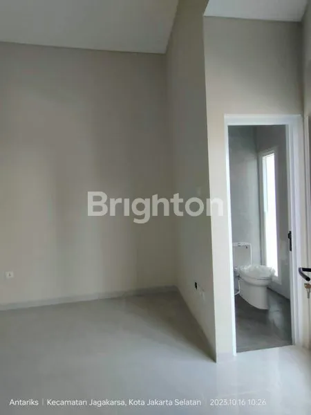 image RUMAH MURAH MODERN MINIMALIS DI JAKARTA SELATAN (6)