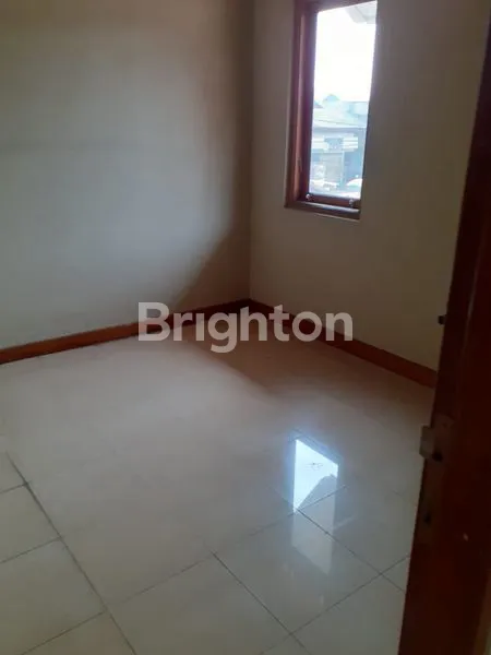 image RUMAH PERUMNAS KARAWACI  (4)