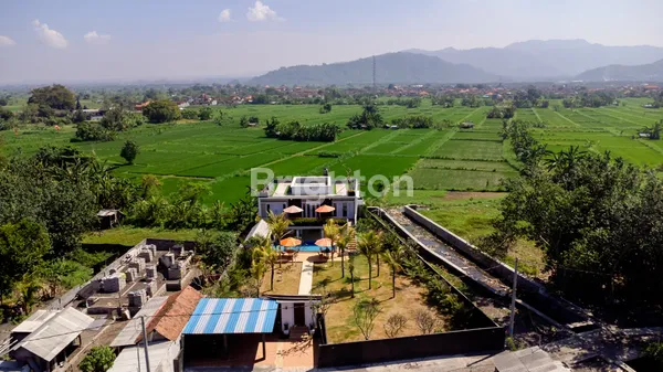 image BEAUTIFUL 3BR/3BTH NEXT TO THE BEACH IN KUSAMBA (3)