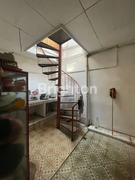 image RUMAH 2 LANTAI DALAM KOMPLEK ELITE BONA INDAH JAKARTA SELATAN (4)