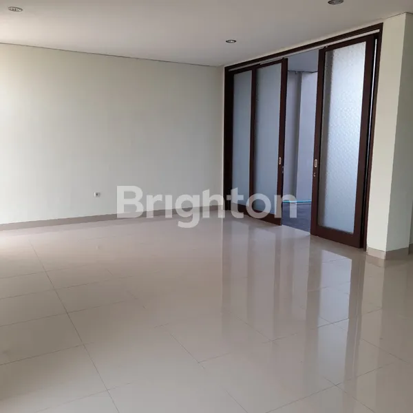 image RUMAH MINIMALIS 3 LANTAI (2)