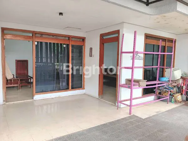 image RUMAH KLASIK DI CENTRAL BLITAR  (2)
