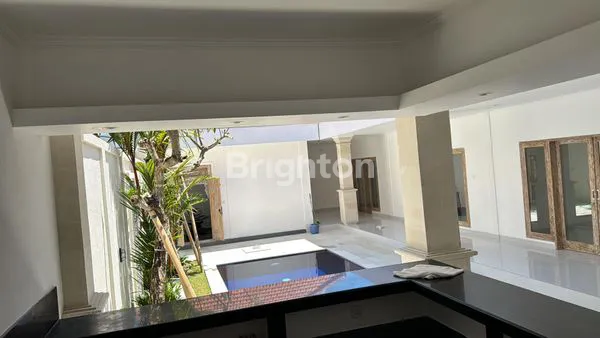 image VILLA 1 LANTAI DENGAN KOLAM RENANG PRIBADI KUTA UTARA (3)