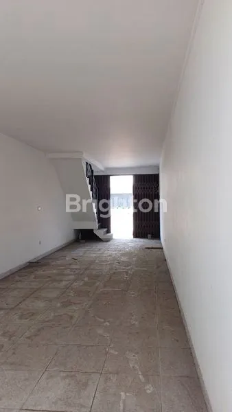 image RUKO TAMAN RATU DEKAT PUSAT KULINER GREEN VILLE JAKARTA BARAT-4 LANTAI & SIAP PAKAI (2)