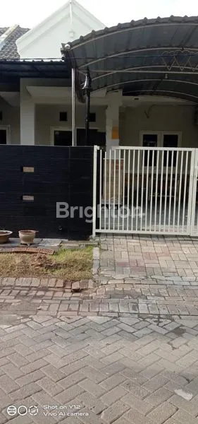 image HUNIAN NYAMAN DI SELATAN SURABAYA, LOKASI STRATEGIS (1)