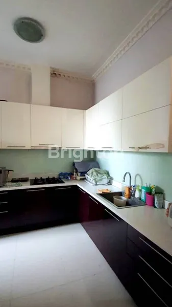 image 2 RUKO GANDENG DENGAN LOKASI STRATEGIS (3)