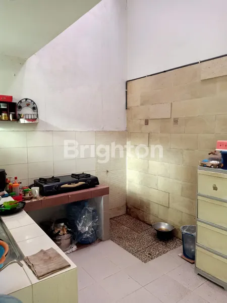 image RUMAH TERAWAT GREEN SEMANGGI OSBORNIA DEKAT SEMANGGI MANGROVE WONOREJO NIRWANA MERR KEDUNG BARUK MEDOKAN RUNGKUT GUNUNGANYAR (6)