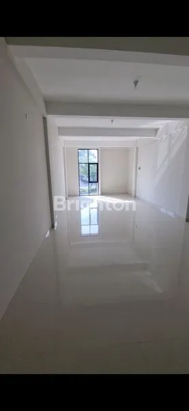 image RUKO KOMERSIAL 4 LANTAI BAGUS DI RAYA MERR, DEKAT KE GM & ARAYA (3)