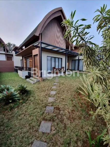 image DISEWAKAN VILLA MEWAH ASRI SEJUK NYAMAN DI VIMALA HILLS - MEGAMENDUNG, BOGOR (2)