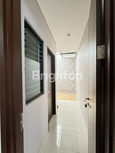 image HUNIAN BARU MODERN SEMI FURNISHED LUAS SEJUK DAN NYAMAN DI SUMMARECON BOGOR (4)