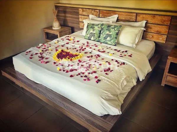 image VILLA MODEL JOGLO AT CANGGU BERAWA DENGAN ONE GATE SYSTEM (3)