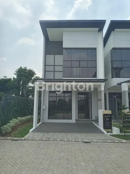 image RUMAH MEWAH 2 LT TYPE CEDRUS OCBD OLYMPIC BOGOR (1)