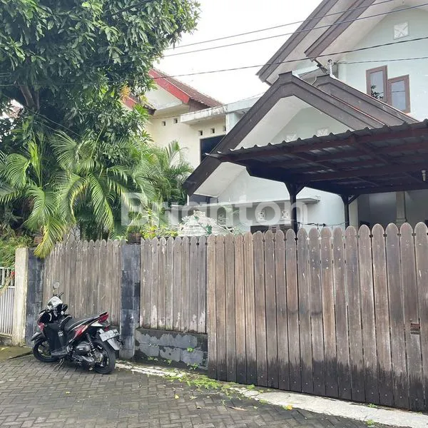 image RUMAH DI KAWASAN ELIT MERTANADI, SEMINYAK - BALI (1)